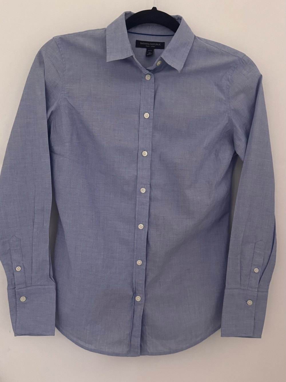 Banana Republic Light Blue Button-Up Shirt Petite 0 - Picture 2 of 10